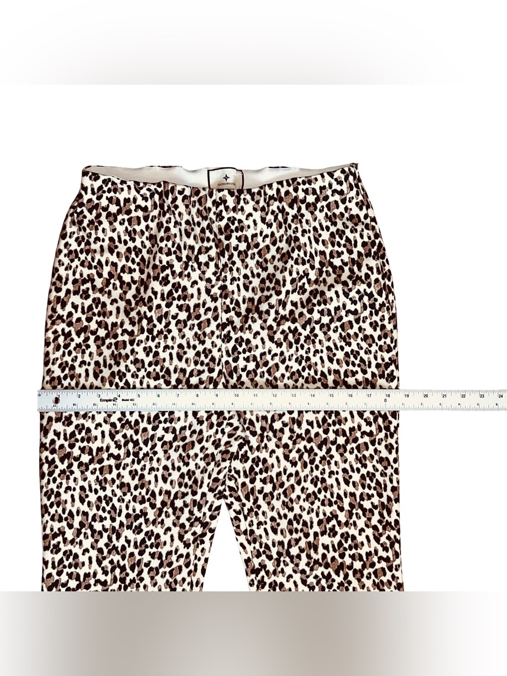 Tuckernuck Women’s Sz L Leopard Crop Flare Pants Ashford Pull On - Picture 12 of 15
